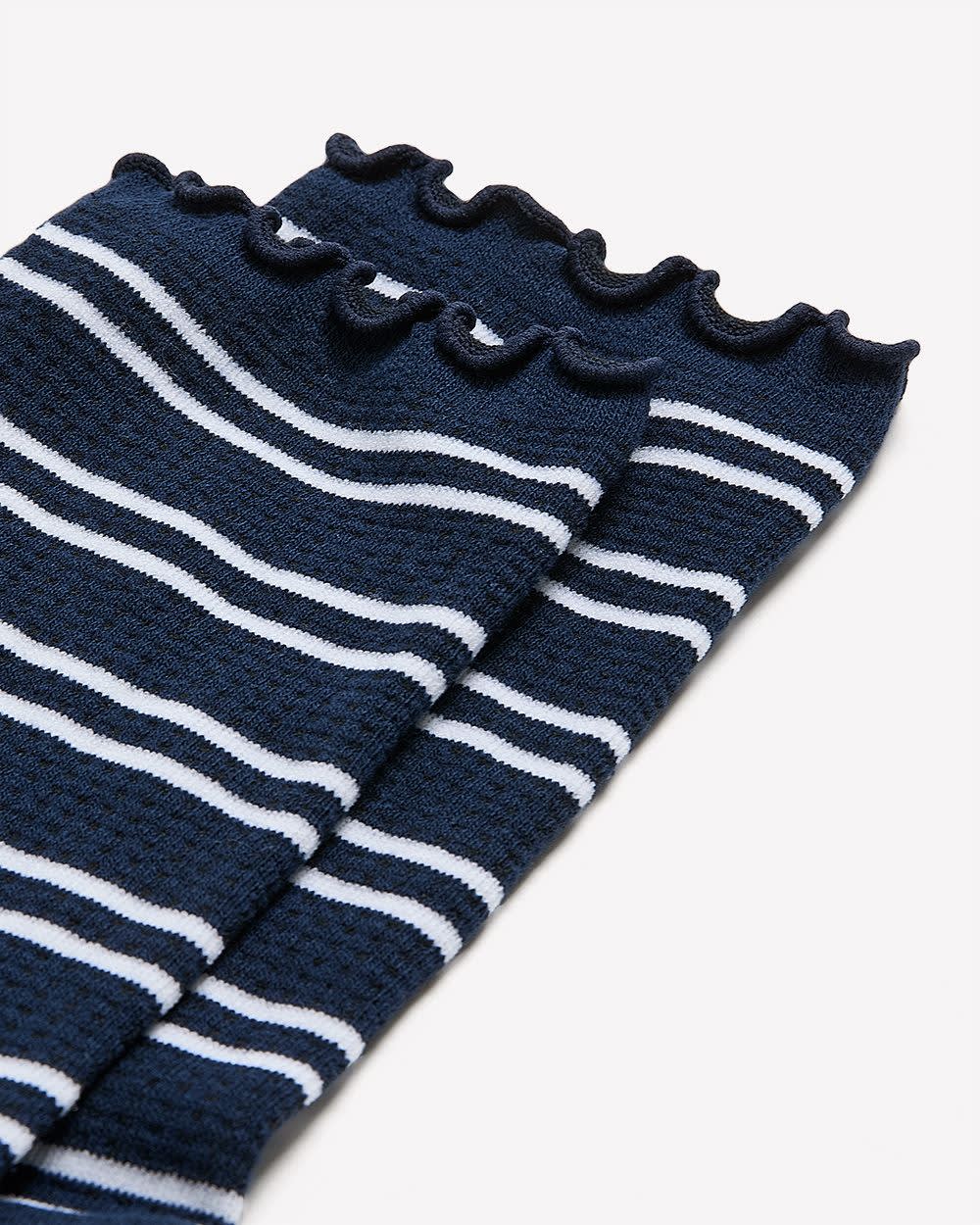Striped Crew Socks with Lettuce Edge